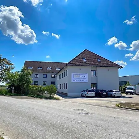 Site.inn Wien 아파트호텔 힘베르그