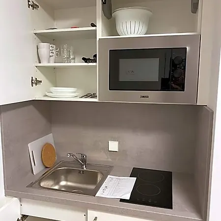 Site.inn Wien 힘베르그